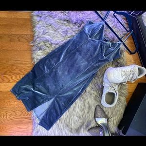 Velvet-y midnight blue slip dress!!